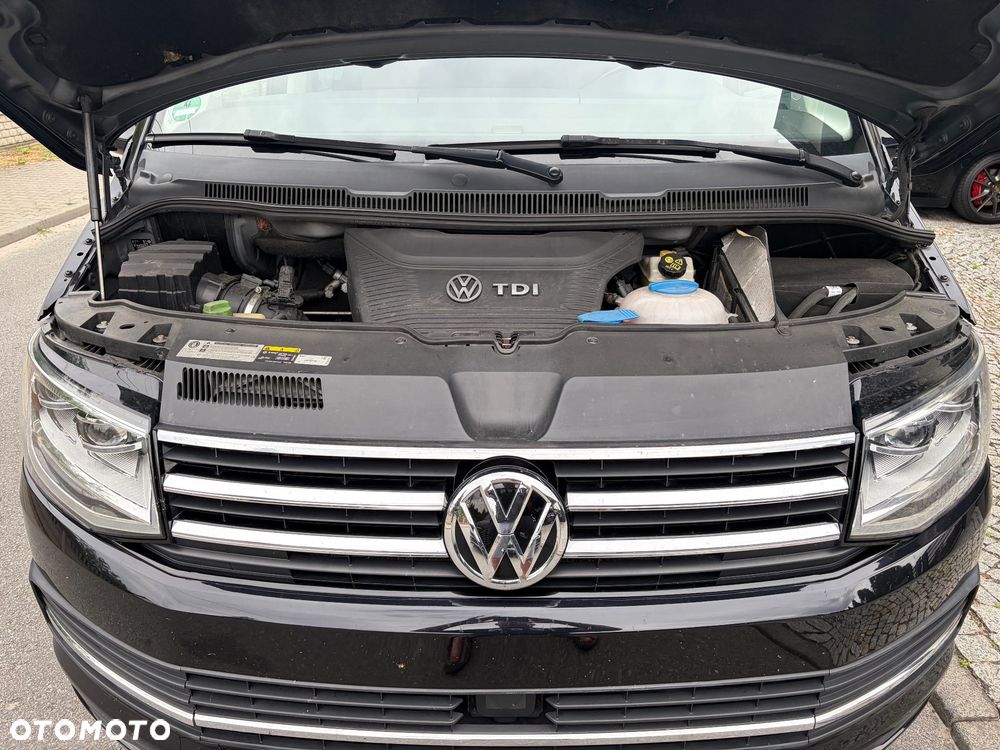 Volkswagen Multivan - 16