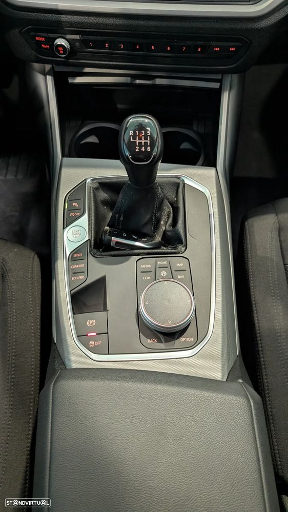 BMW 318 d - 19
