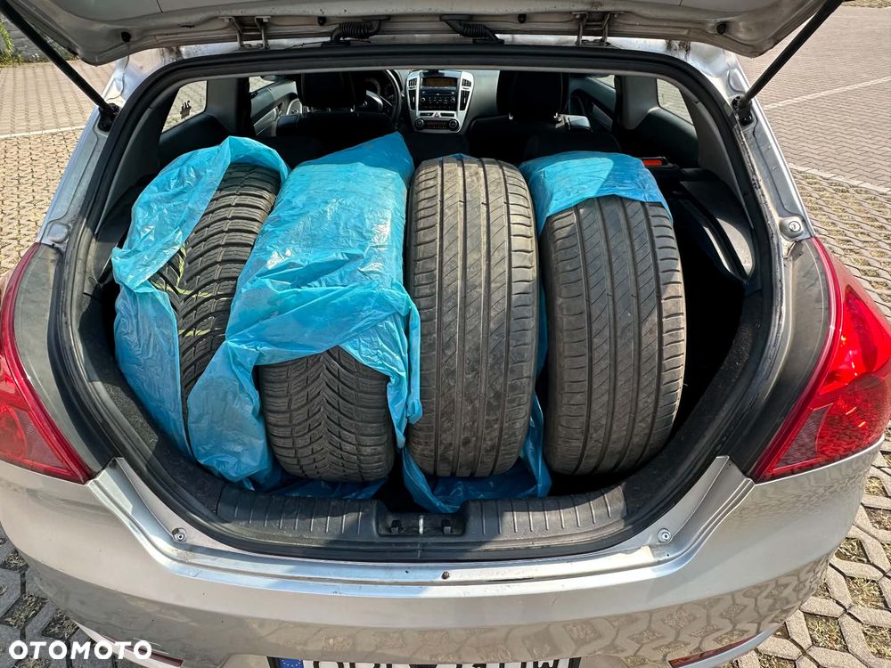 Kia Ceed - 5