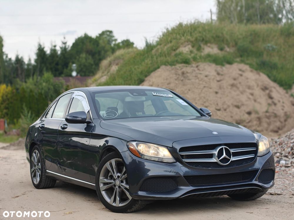 Mercedes-Benz Klasa C 300 7G-TRONIC Exclusive - 2