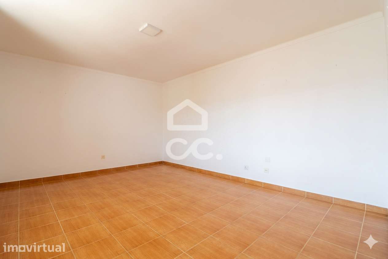 Apartamento T3 junto aos Polos Universitários de Tomar! - Grande imagem: 4/21