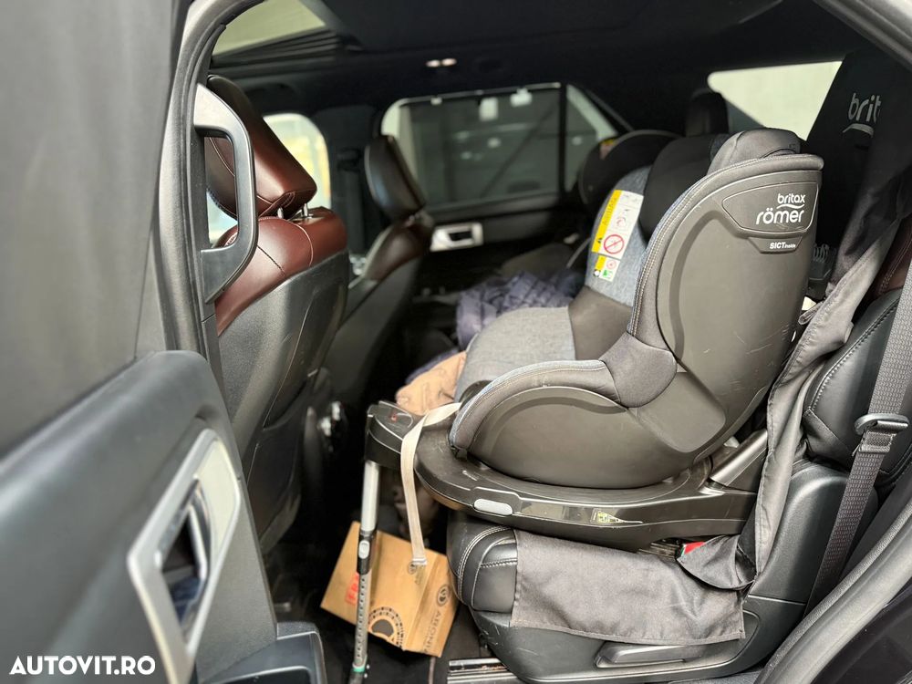 Ford Explorer 3.0 PHEV Platinum - 23