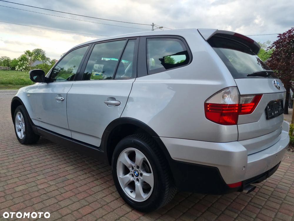 BMW X3 sDrive18d - 8