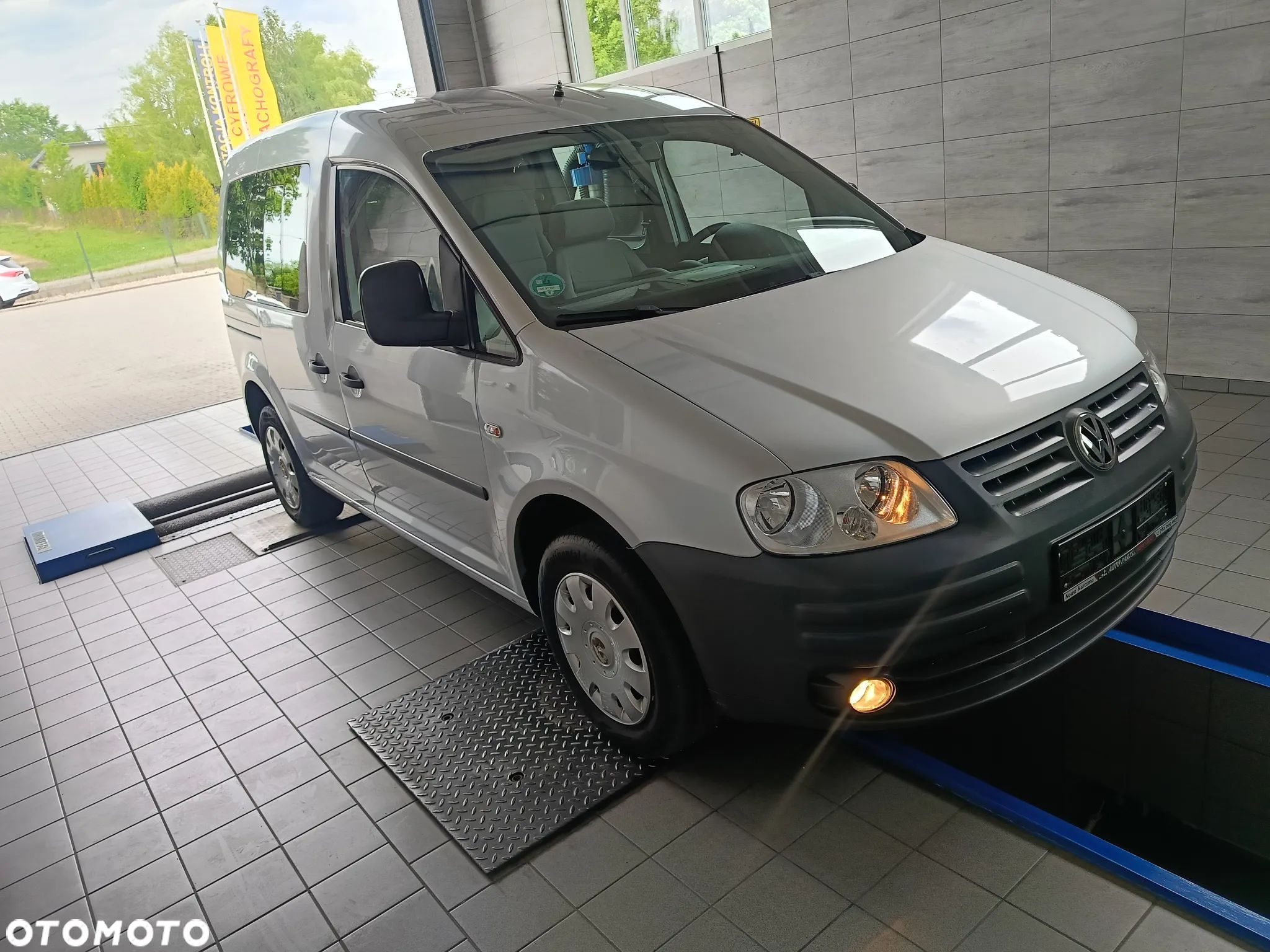 Volkswagen Caddy 2.0 EcoFuel Comfortline - 1