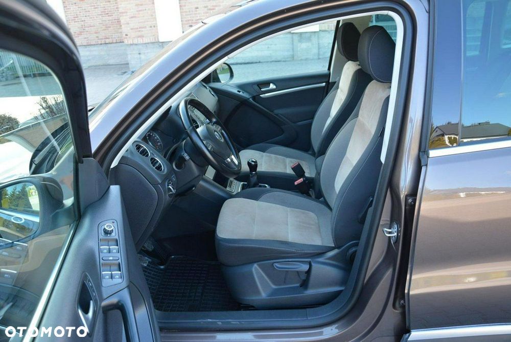 Volkswagen Tiguan 2.0 TDI DPF BlueMotion Technology Cup Sport & Style - 17