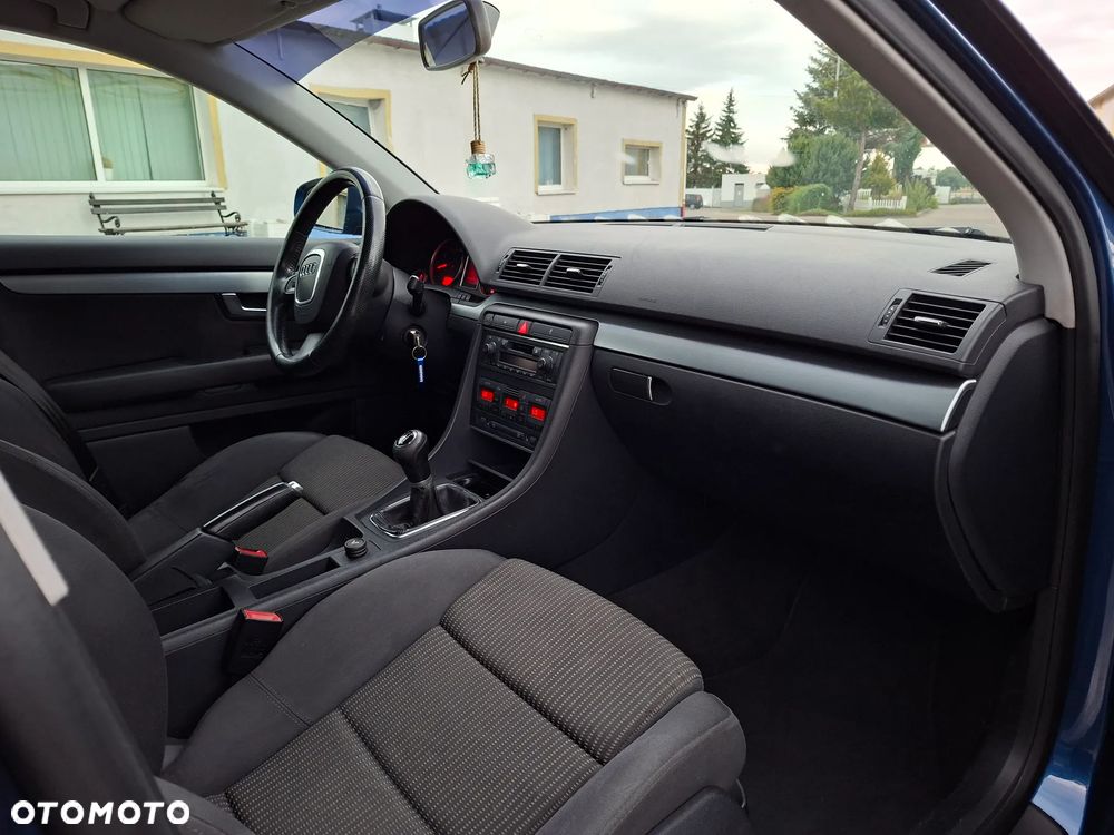 Audi A4 Limousine 1.8 T - 13