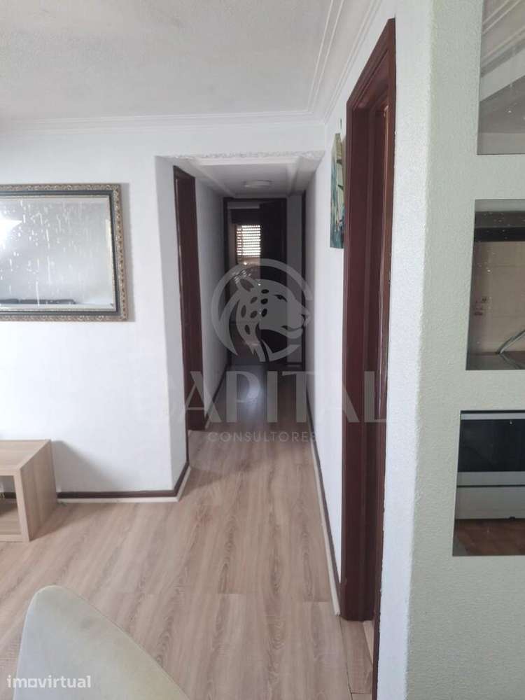 Apartamento T2 em Moradia - Grande imagem: 4/14
