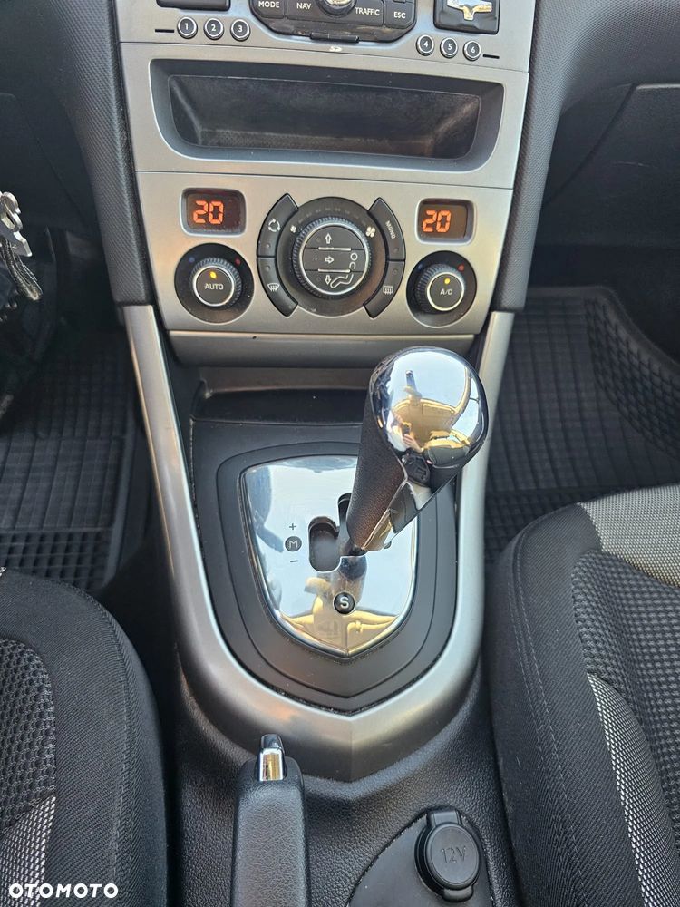 Peugeot 308 - 2