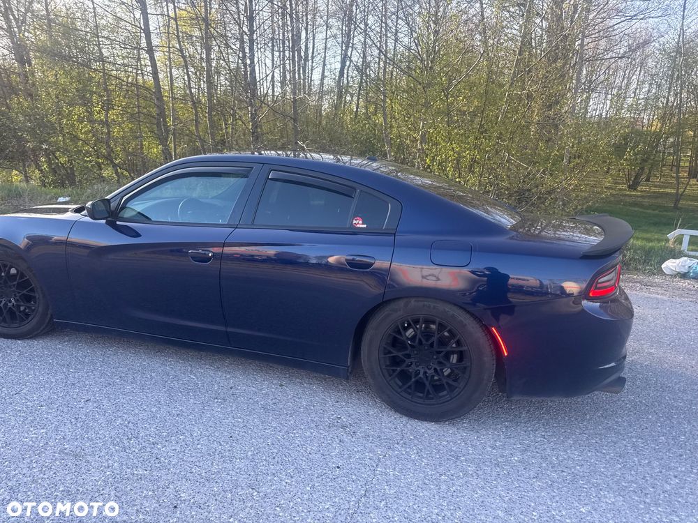 Dodge Charger - 16