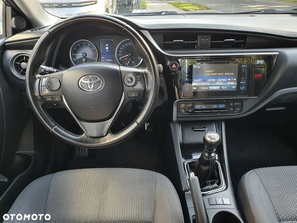 Toyota Corolla 1.6 Comfort - 15