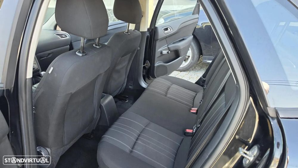Citroën C4 1.6 HDi Seduction - 11