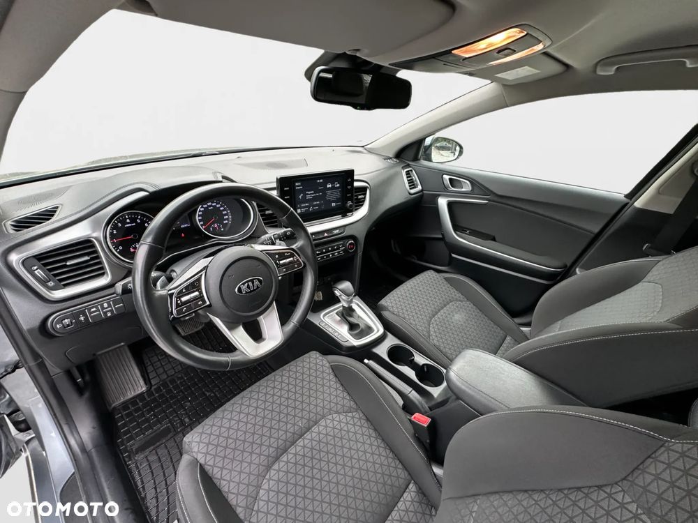 Kia Ceed 1.4 T-GDI M DCT - 15