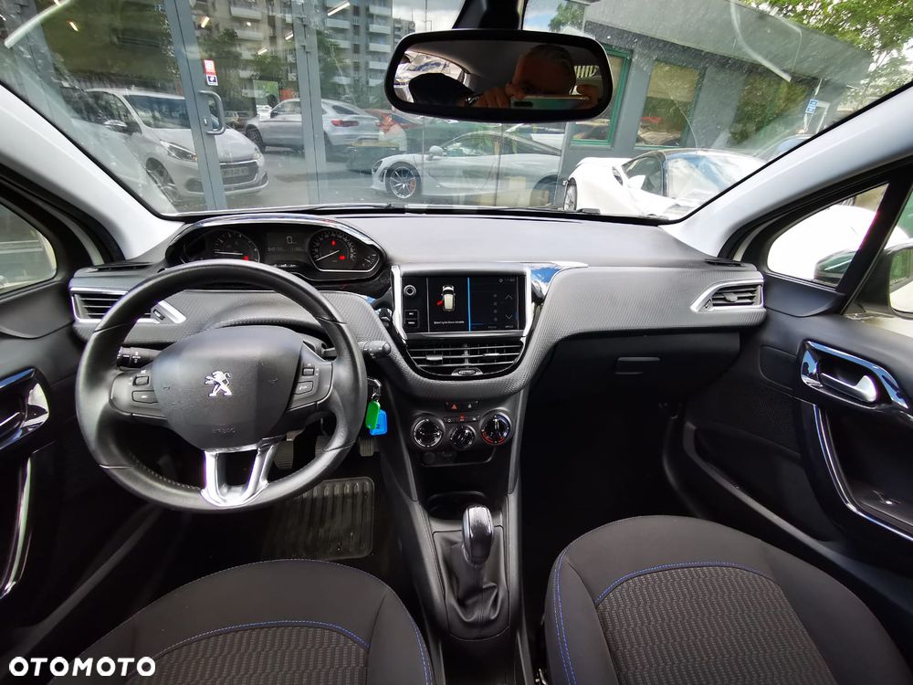 Peugeot 208 PureTech 82 Start & Stop Style - 5