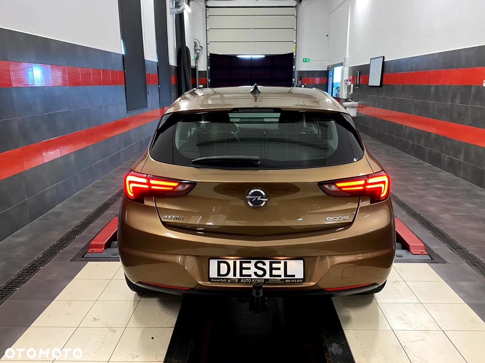 Opel Astra 1.6 D Start/Stop Innovation - 11