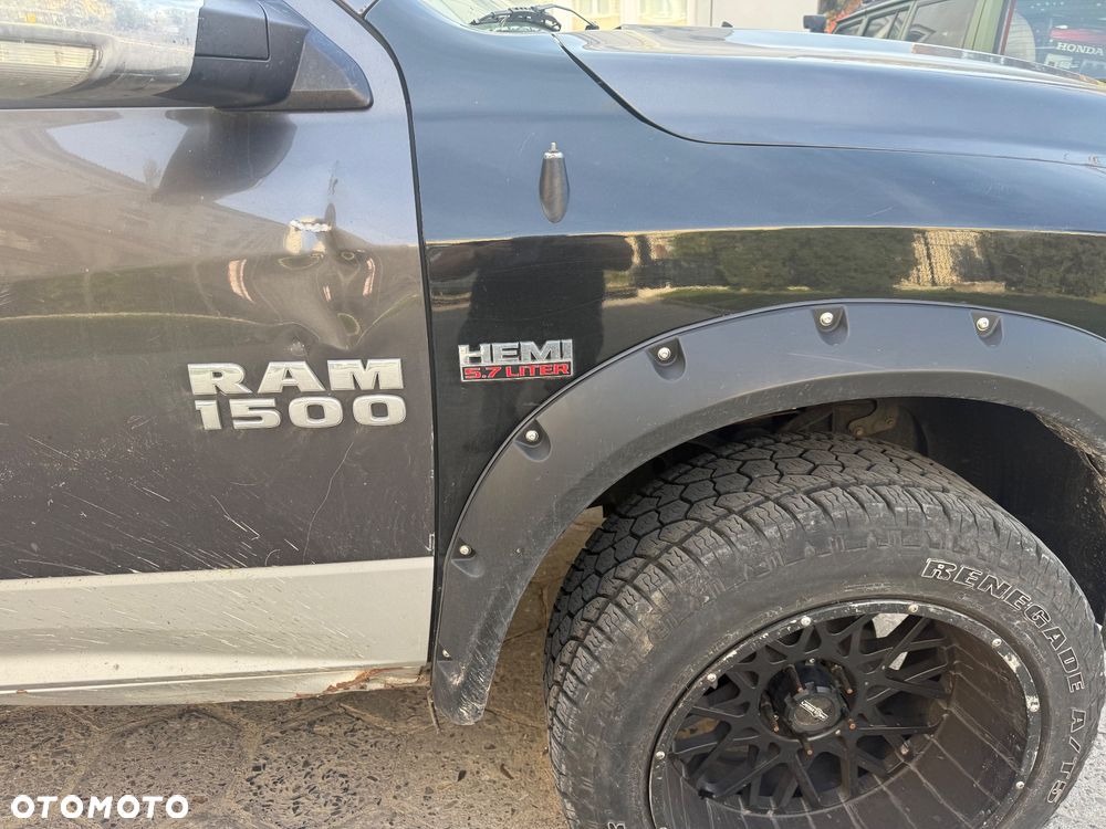 RAM 1500 - 7