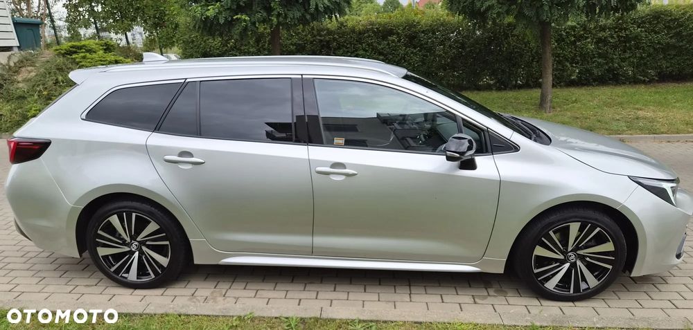 Toyota Corolla 2.0 Hybrid Style - 4