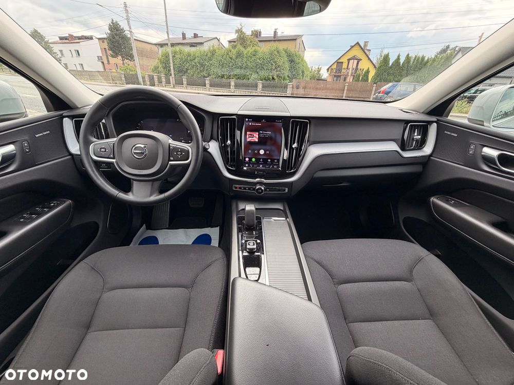 Volvo XC 60 B4 D AWD Geartronic Momentum Pro - 6