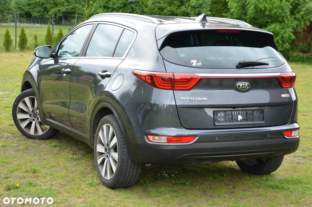 Kia Sportage 1.7 CRDI 2WD ISG Dream-Team Edition - 5