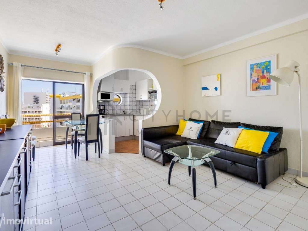 Apartamento T1 com Piscina e Varandas em Albufeira - Grande imagem: 3/26