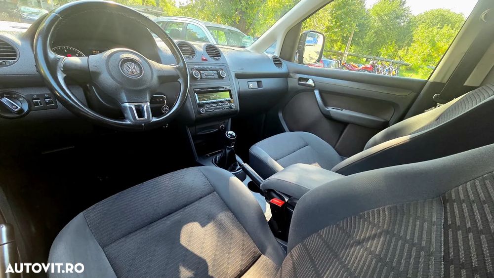 Volkswagen Caddy Maxi 1.6 TDI BlueMotion Comfortline - 8