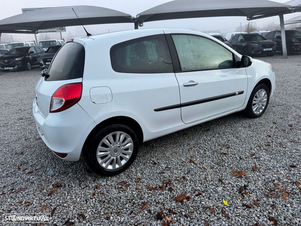 Renault Clio 1.2 16V GT - 6