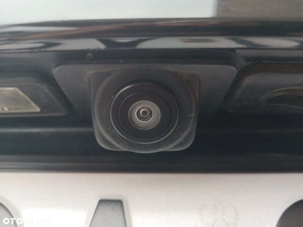 Peugeot 308 PureTech 130 GPF EAT8 Stop & Start Allure Business-Paket - 35