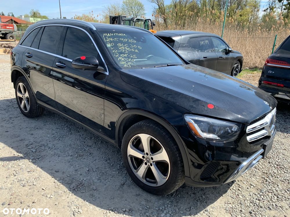 Mercedes-Benz GLC 300 4Matic 9G-TRONIC - 3