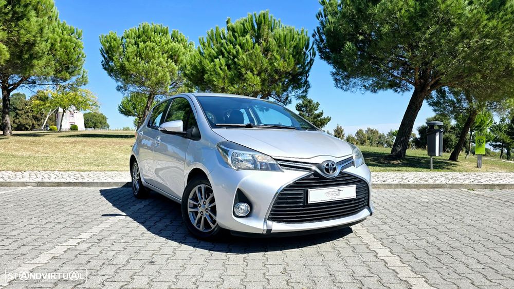 Toyota Yaris 1.0 VVT-i Comfort+P.Style - 3