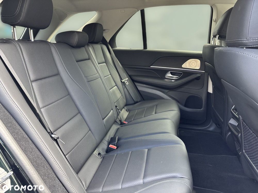 Mercedes-Benz GLE - 22