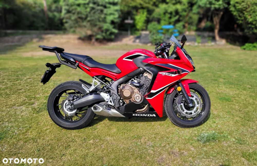 Honda CBR - 8