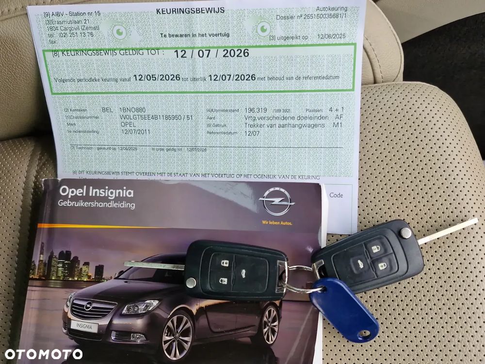 Opel Insignia 2.0 Turbo 4x4 Cosmo - 29
