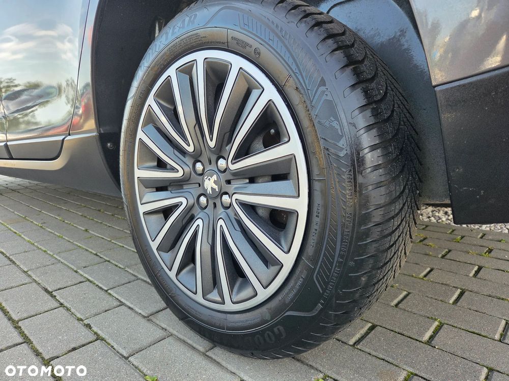 Peugeot 2008 PureTech 82 Active - 6