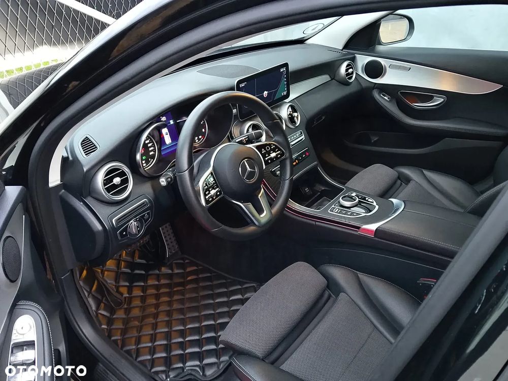 Mercedes-Benz Klasa C 220 d 9G-TRONIC Night Edition - 15