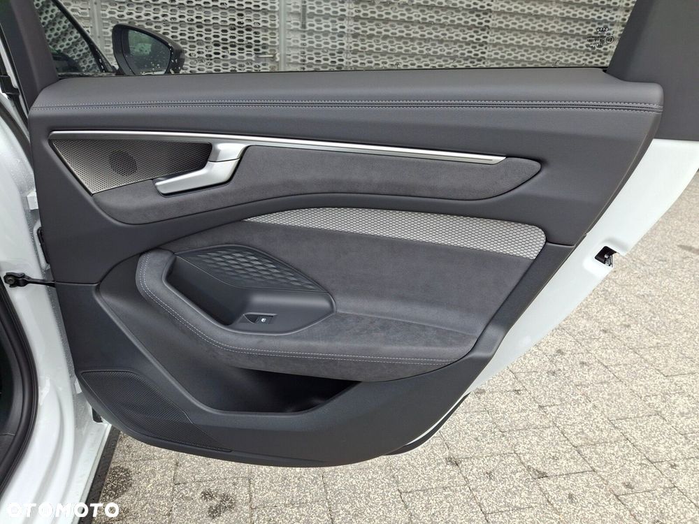 Audi A6 Avant - 19