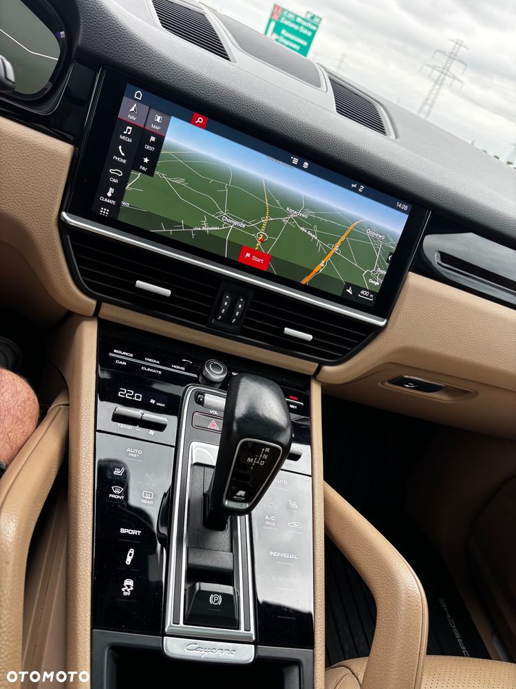 Porsche Cayenne Tiptronic S Platinum Edition - 8