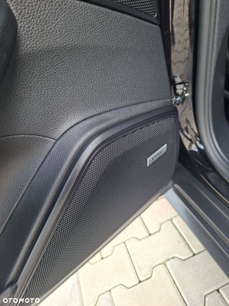 Porsche Panamera 4S - 16