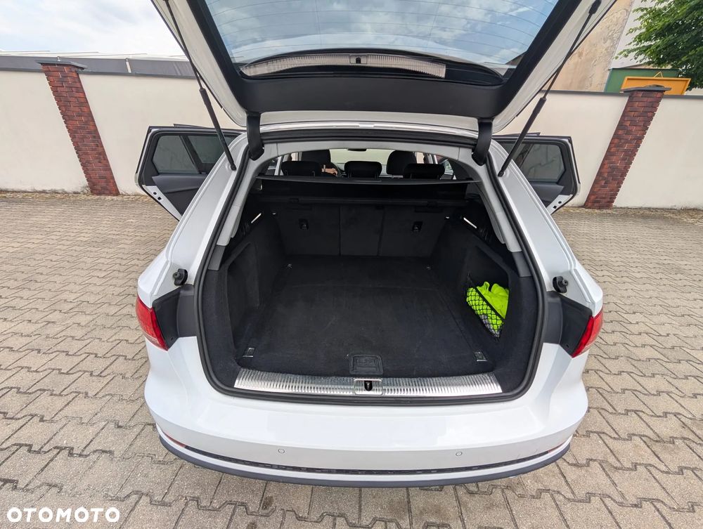 Audi A4 Avant 40 TDI Quattro S tronic - 6