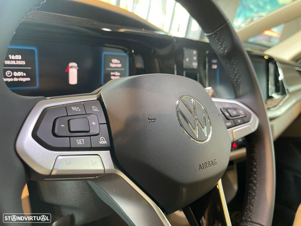 VW Multivan 2.0 TDI BM Comfortline DSG - 13