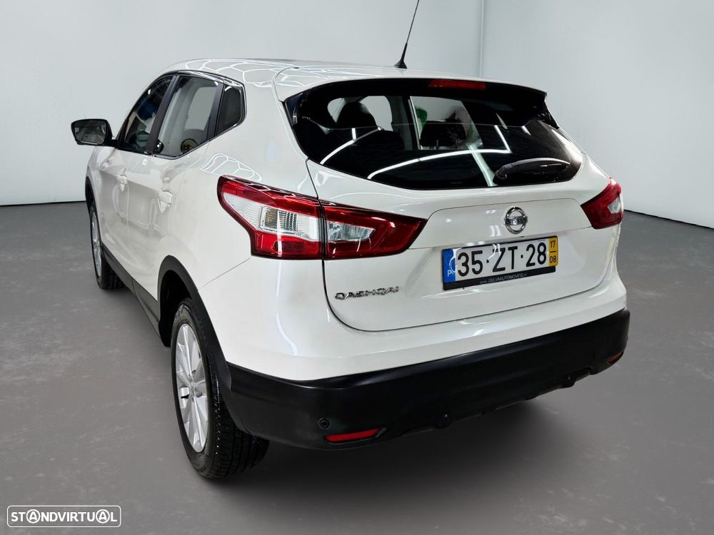 Nissan Qashqai 1.5 dCi N-Connecta - 5