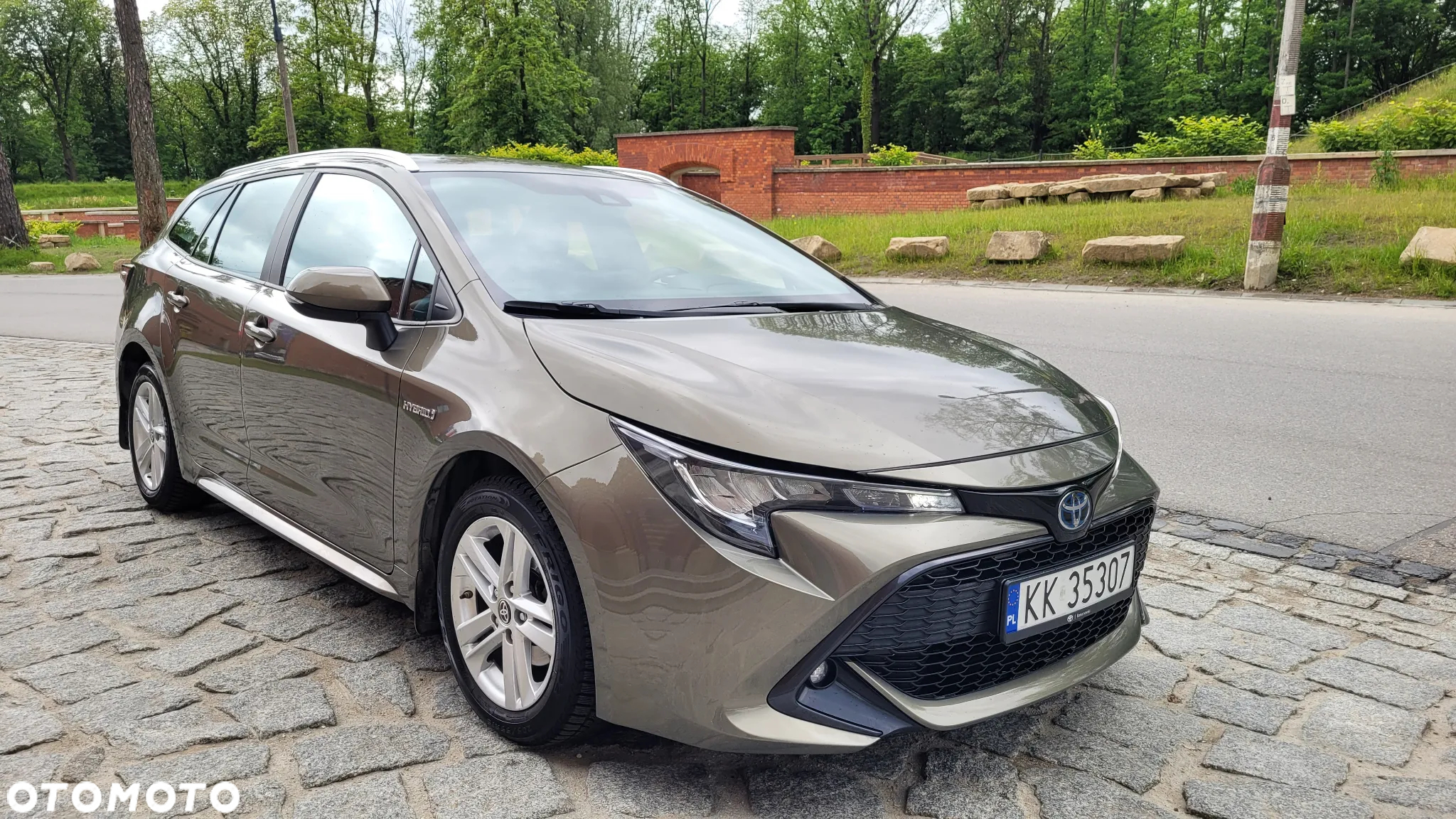 Toyota Corolla 1.8 Hybrid Comfort - 4