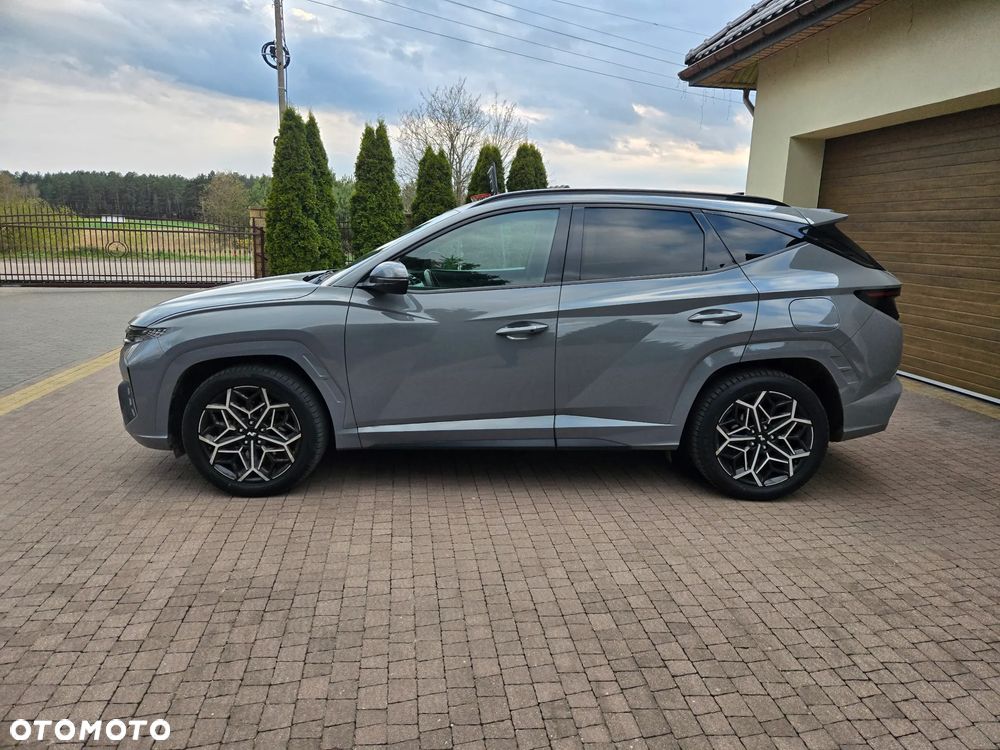 Hyundai Tucson 1.6 T-GDi HEV Executive N Line 2WD - 8