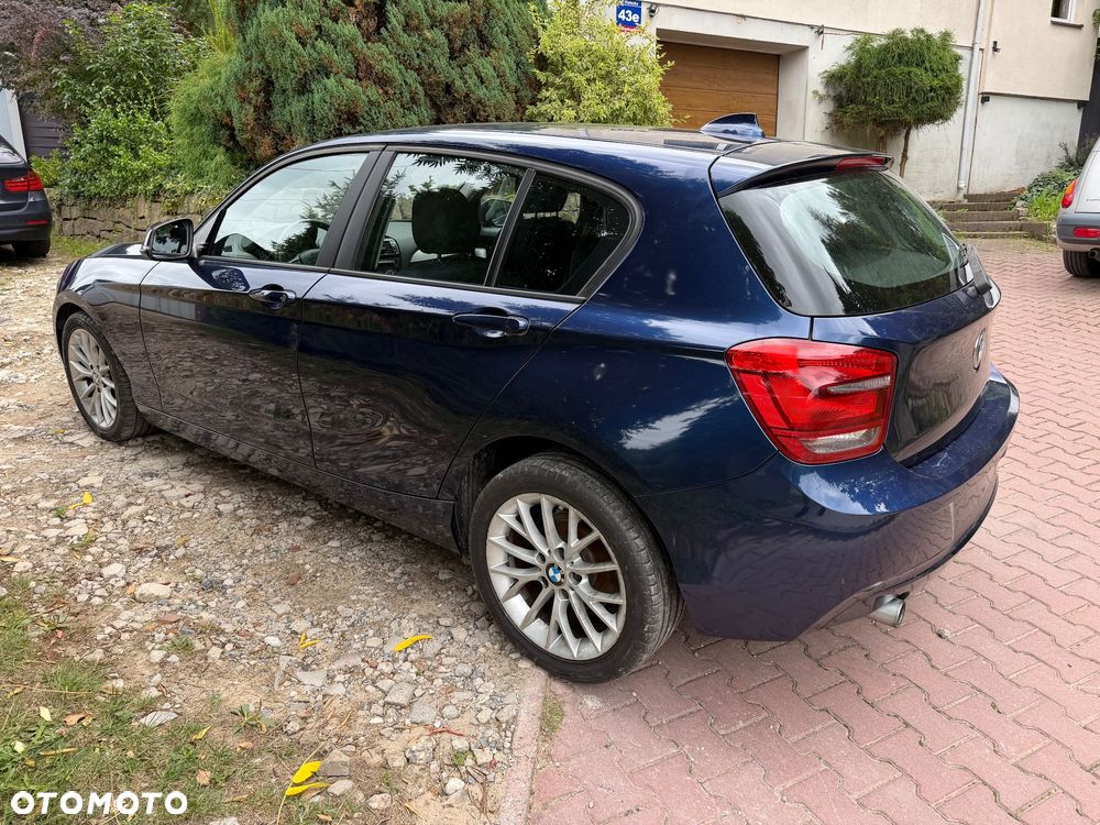 BMW Seria 1 116d - 4