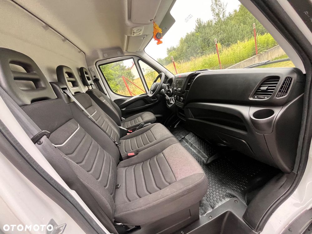 Iveco 35S16 - 11