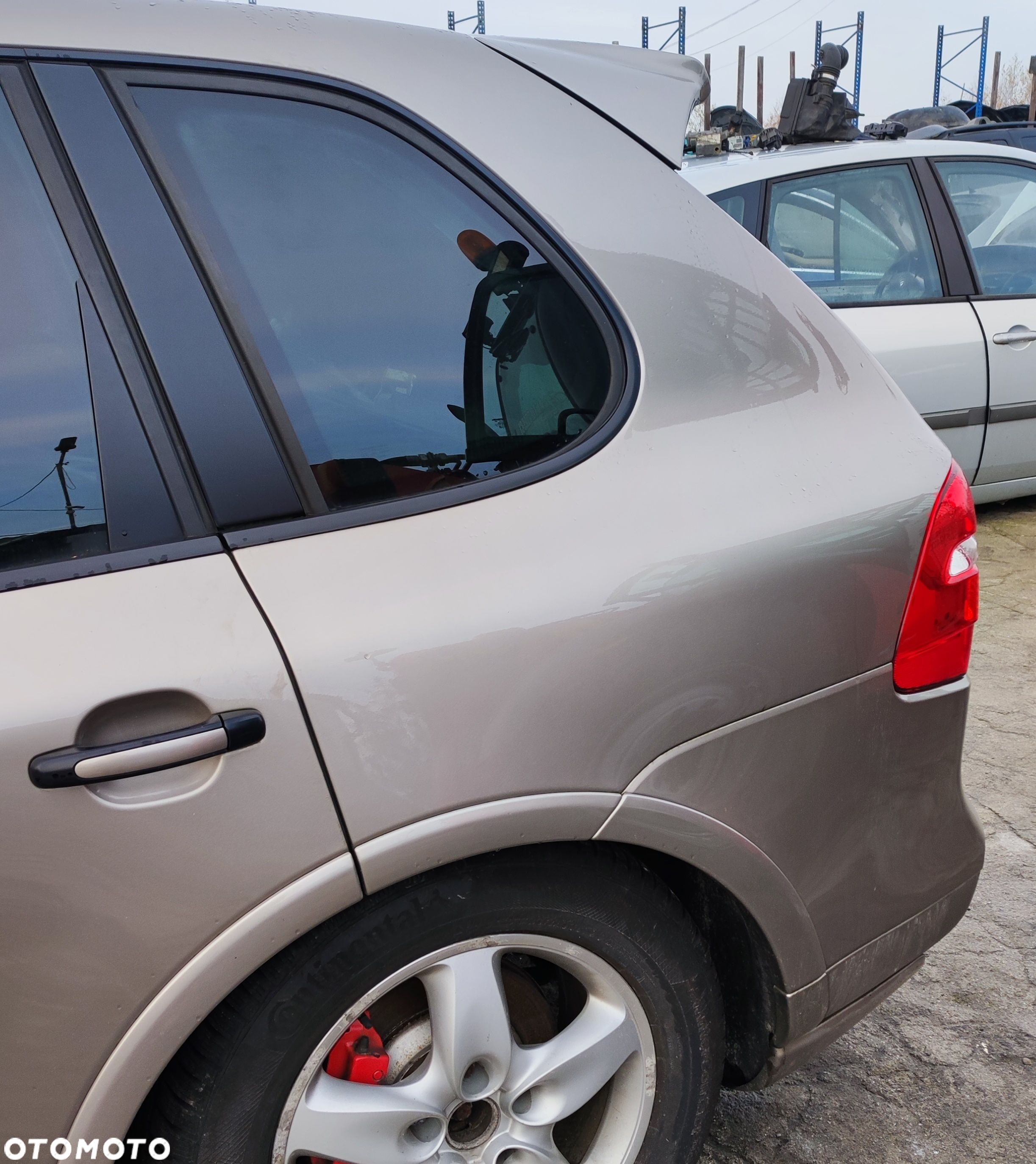 PORSCHE CAYENNE I 7L LIFT ĆWIARTKA BŁOTNIK LEWY - 1