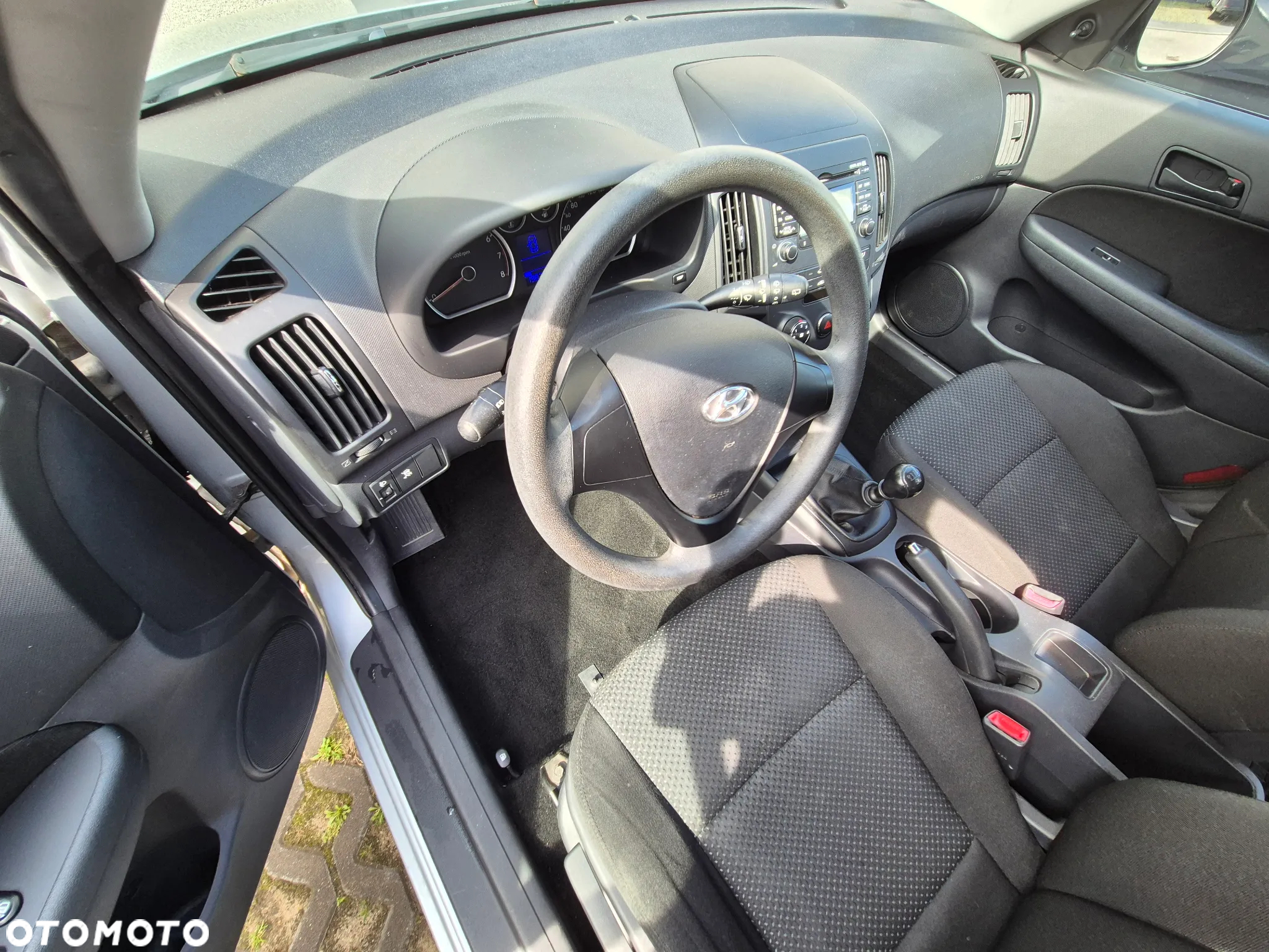 Hyundai i30 1.4 Classic + - 15