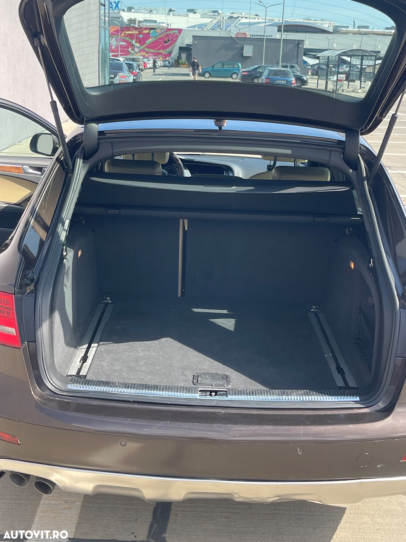 Audi A4 Allroad 2.0 TDI Quattro - 11