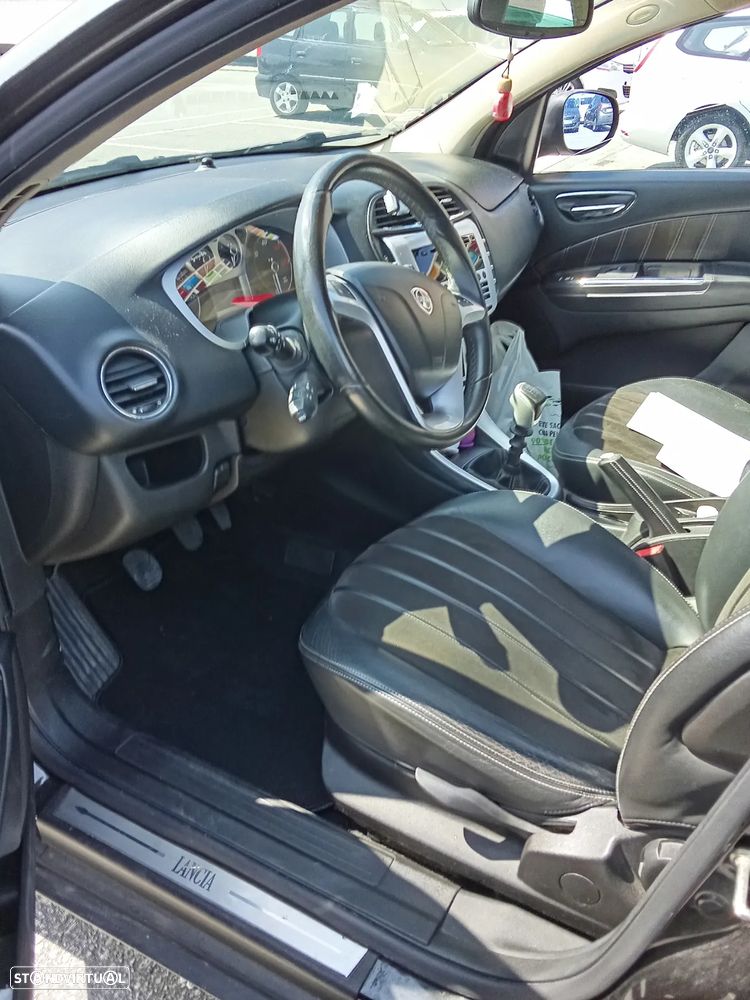 Lancia Delta 1.6 M-Jet Oro - 5