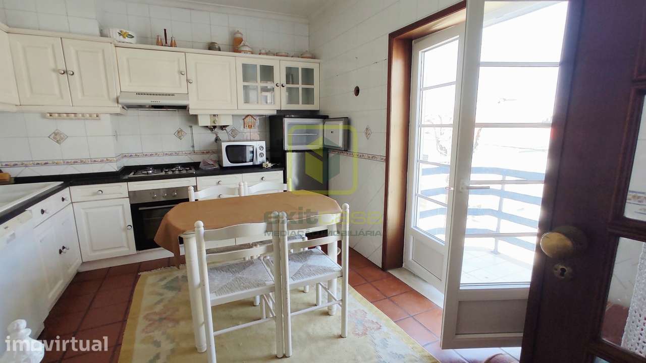 Apartamento T0+2 Duplex para Arrendamento - Grande imagem: 3/13