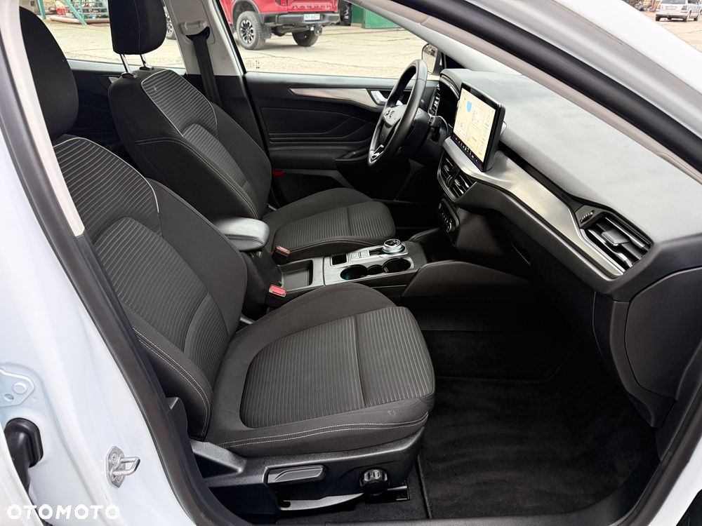 Ford Focus 1.5 EcoBlue STart-Stopp-System TITANIUM - 13