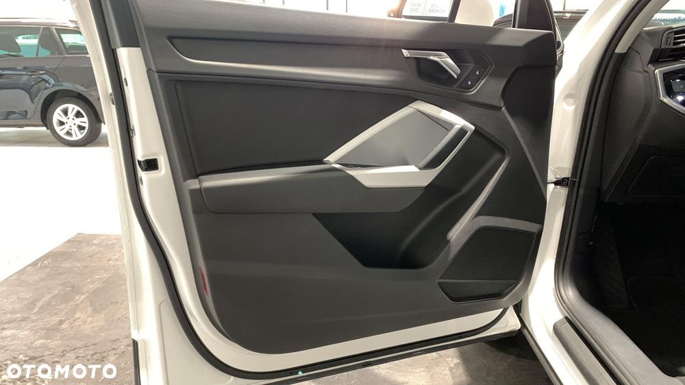 Audi Q3 35 TFSI mHEV S tronic - 10